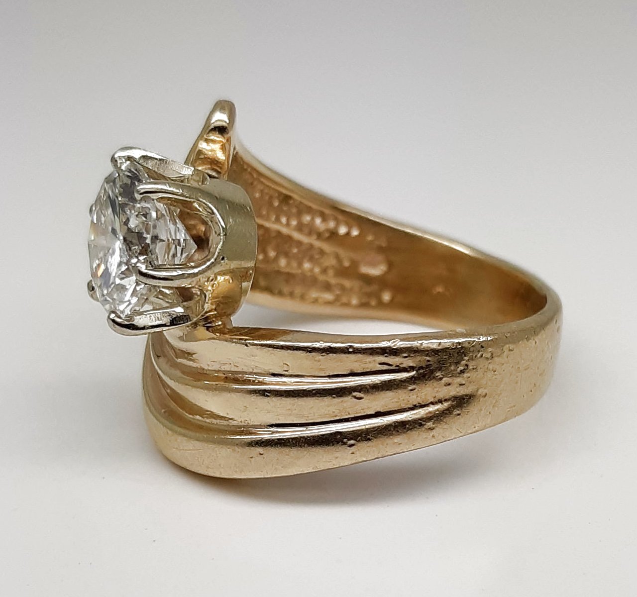 A lady's estate 1.19ct natural diamond solitaire fashion ring, circa 1990s.